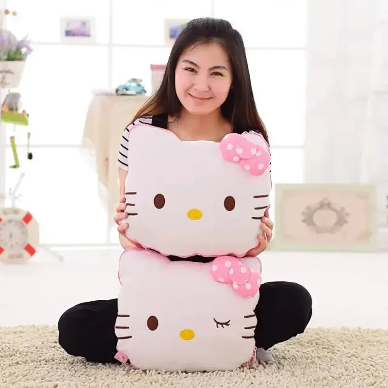 HELLO KITTY BLANKET