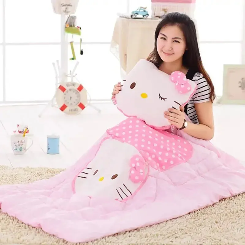 HELLO KITTY BLANKET