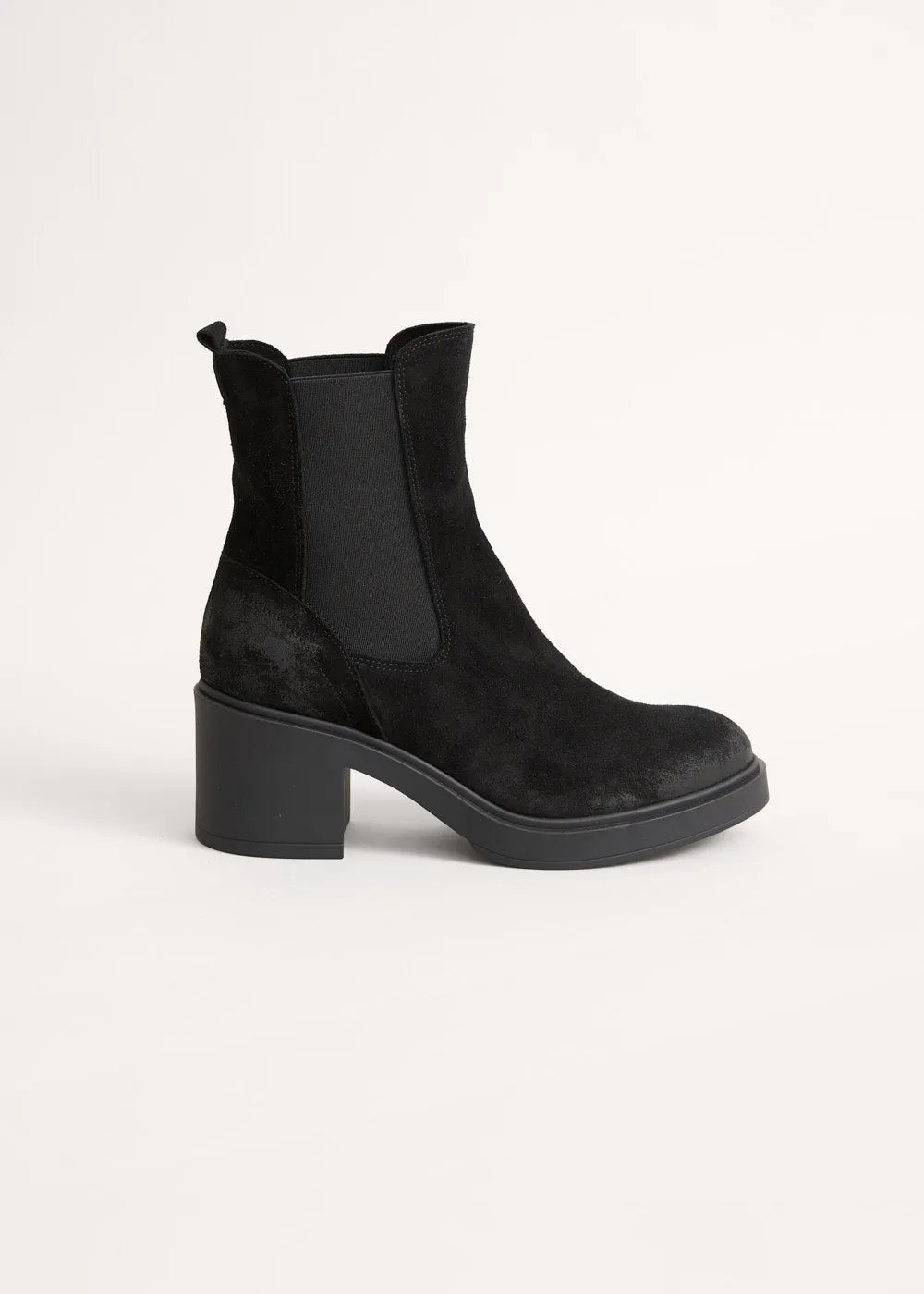 MILLY SUEDE BOOT - BLACK