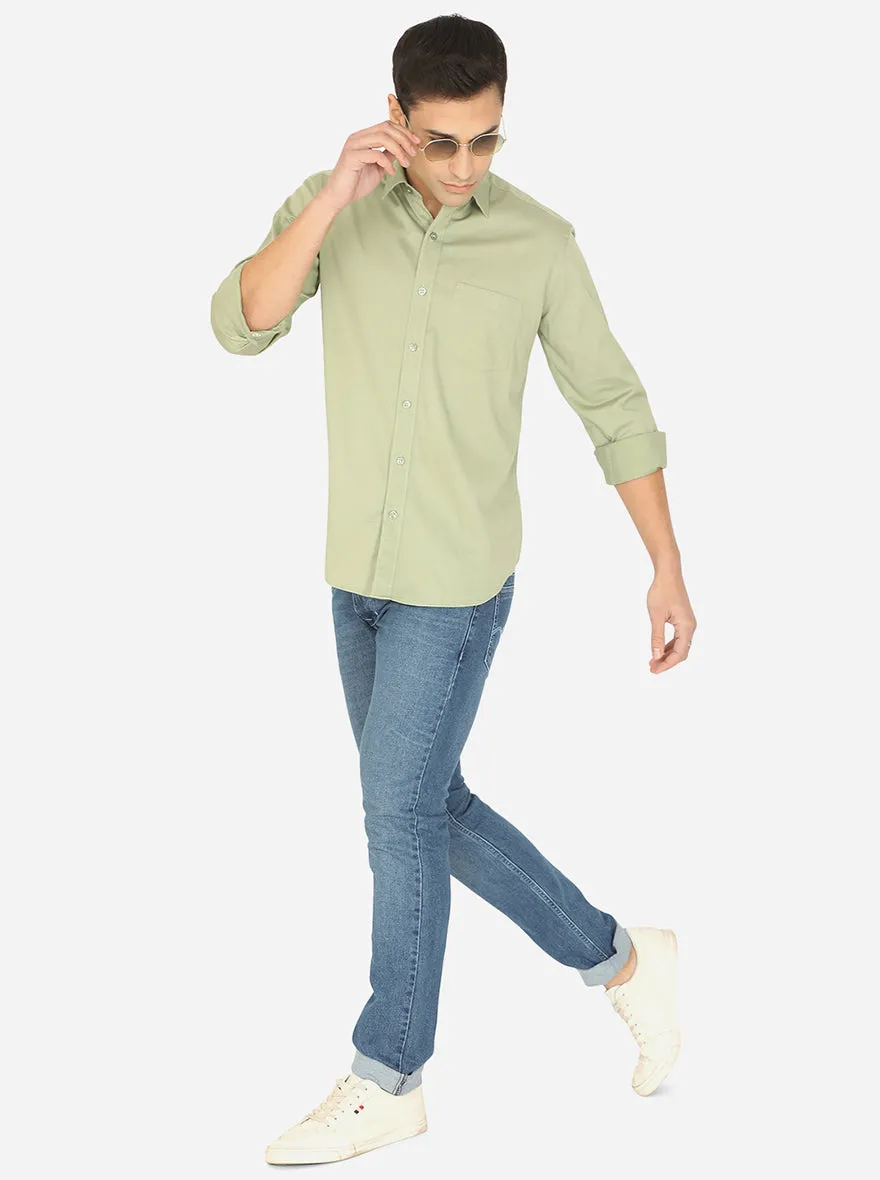 Pista Green Solid Slim Fit Casual Shirt | JadeBlue