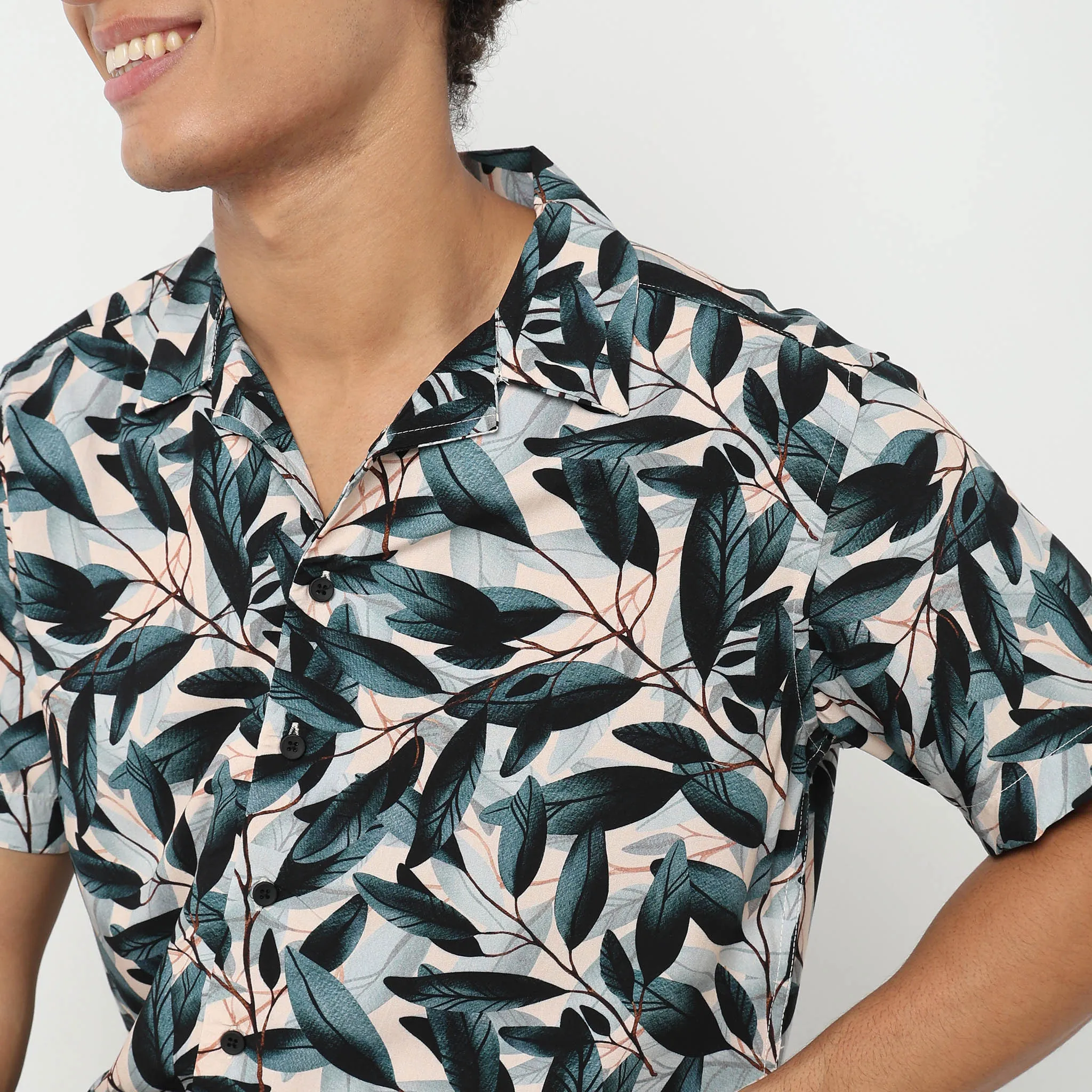 Retreat™ Shirts - 100% Rayon Regular Fit Printed Cuban Collar Shirt